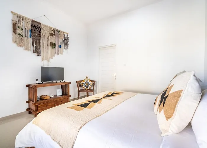 Villa Rk3, 2 Beds 15 Min Walk To Double Six