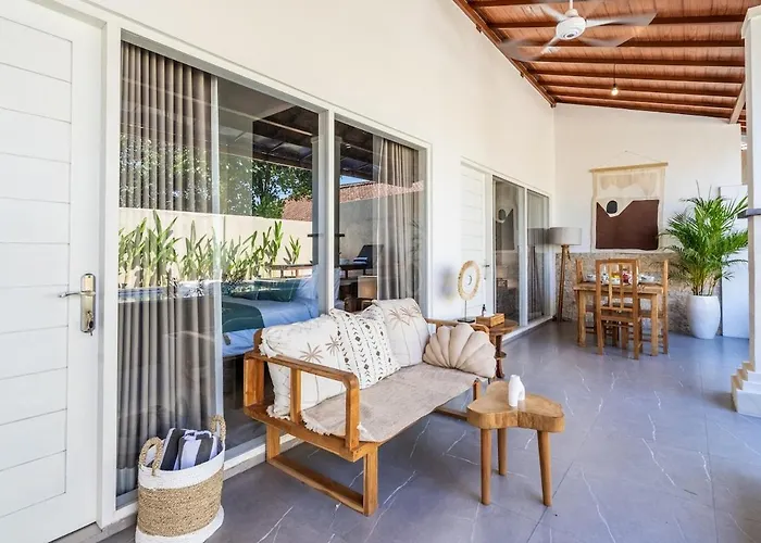Rk3, 2 Beds 15 Min Walk To Double Six Villa *