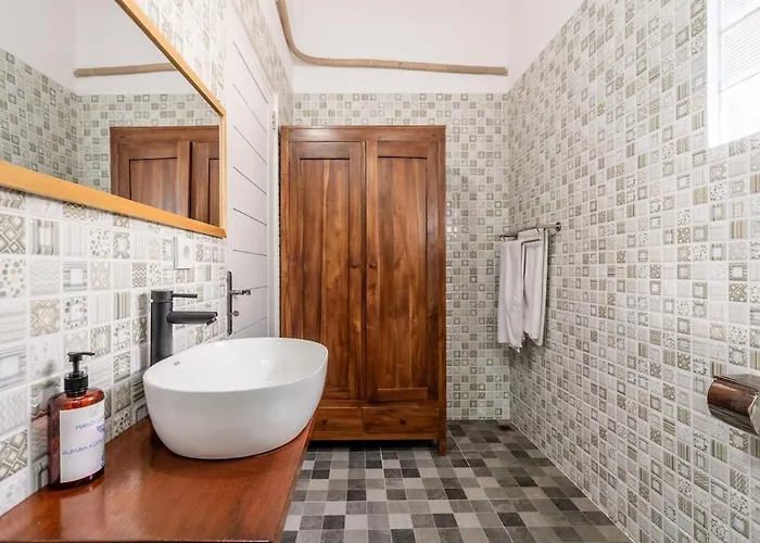 Rk3, 2 Beds 15 Min Walk To Double Six